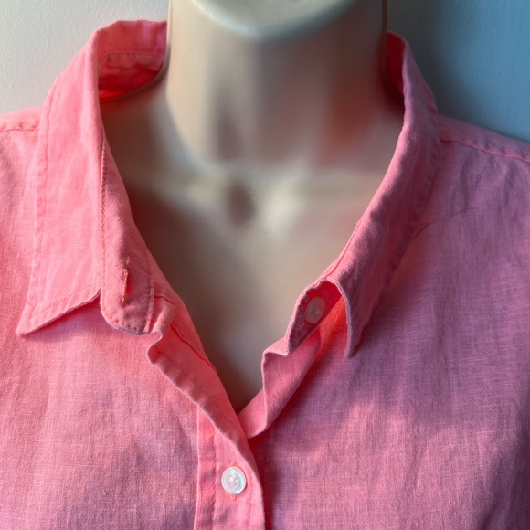 NWT Gap Button Down Shirt Size L - Picture 2 of 8